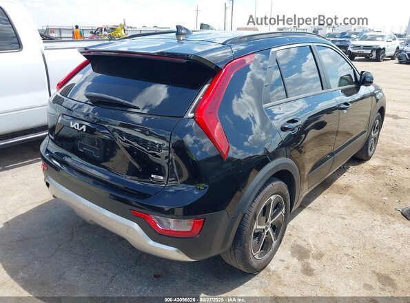 KNDCP3LE6P5090818 2023 KIA NIRO Black Trasero derecho