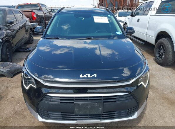 KNDCP3LE6P5090818 2023 KIA NIRO Black Vista del cuadro de instrumentos