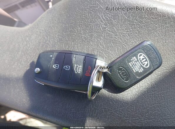 KNDJN2A27J7898591 2018 KIA SOUL Green 