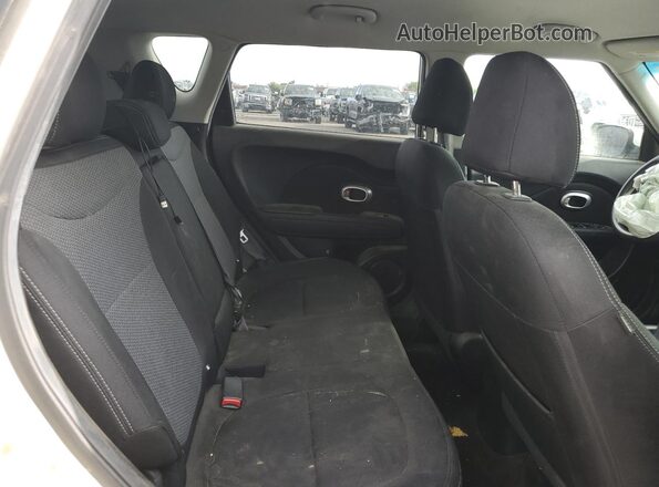KNDJP3A54J7526457 2018 KIA SOUL Белый 