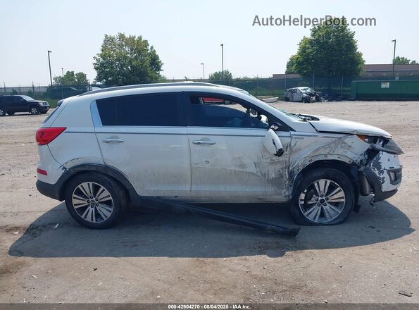 KNDPCCAC1G7808181 2016 KIA SPORTAGE White ხელსაწყოთა პანელის ხედი