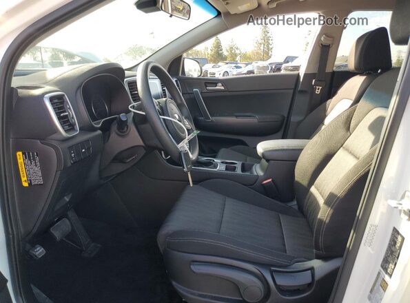 KNDPM3AC0L7823519 2020 KIA SPORTAGE White Widok wnętrza z przodu