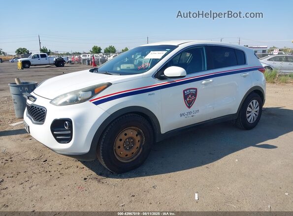 KNDPMCAC0J7467067 2018 KIA SPORTAGE White 