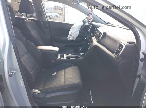 KNDPMCAC2M7903423 2021 KIA SPORTAGE Silver Սալոնի դիմացի տեսք