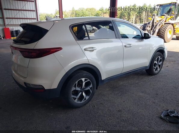 KNDPMCAC8M7904527 2021 KIA SPORTAGE White Հետևի աջ