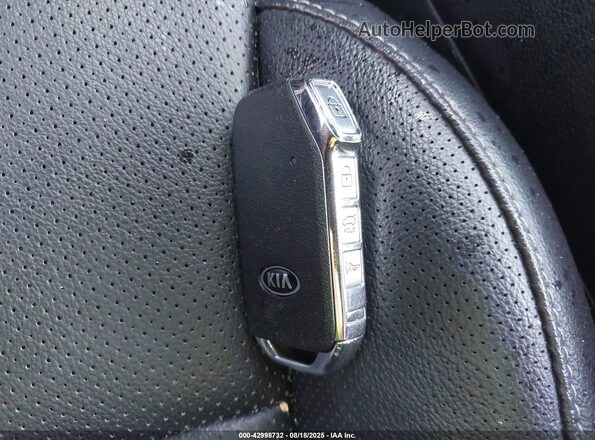 KNDPNCAC5M7918737 2021 KIA SPORTAGE Red Widok deski rozdzielczej