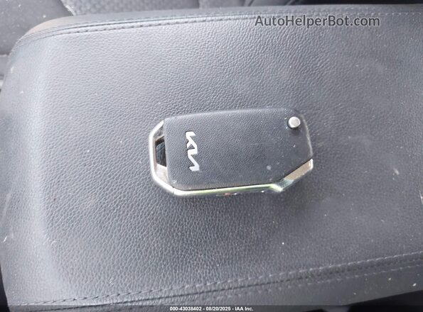 KNDPU3DF5S7343464 2025 KIA SPORTAGE Silver Widok deski rozdzielczej