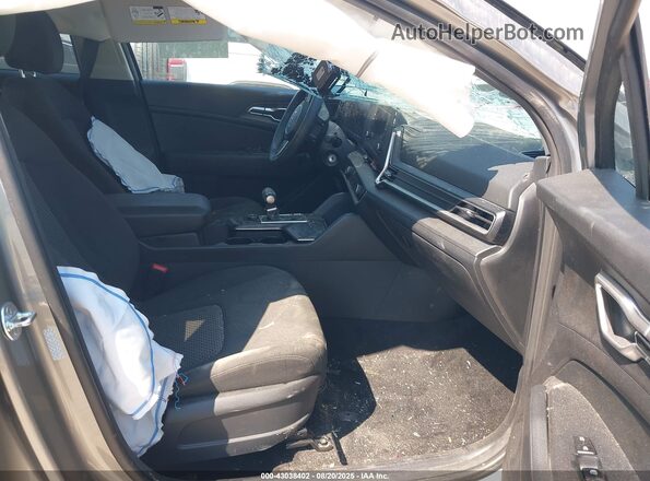 KNDPU3DF5S7343464 2025 KIA SPORTAGE Silver Widok wnętrza z przodu