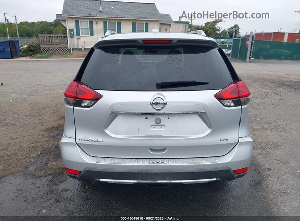 KNMAT2MT5JP551447 2018 NISSAN ROGUE Silver 