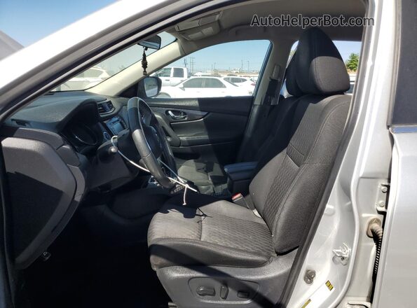 KNMAT2MV6JP540152 2018 NISSAN ROGUE Silver 