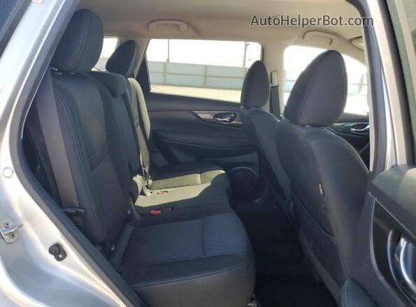 KNMAT2MV6JP540152 2018 NISSAN ROGUE Silver 