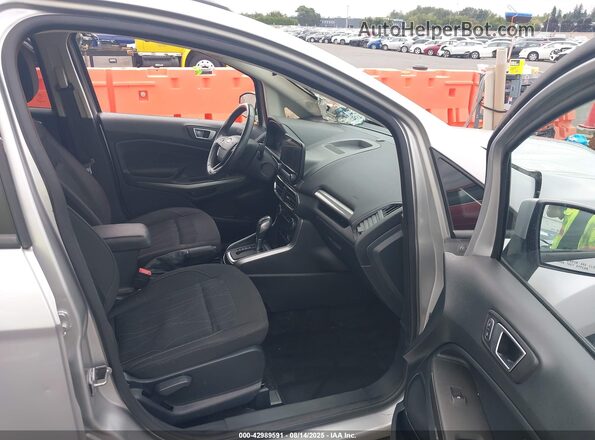 MAJ3P1TE9JC202041 2018 FORD ECOSPORT Silver 