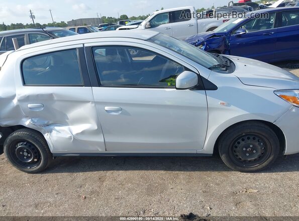 ML32AUHJ2PH001790 2023 MITSUBISHI MIRAGE White Vista interior trasera
