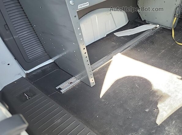 NM0LS7E2XK1411829 2019 FORD TRANSIT CONNECT  Widok wnętrza z przodu