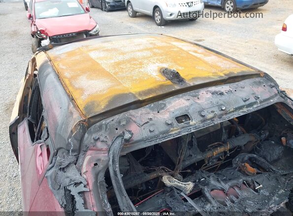 NMTKHMBX4JR042770 2018 TOYOTA LE Red 