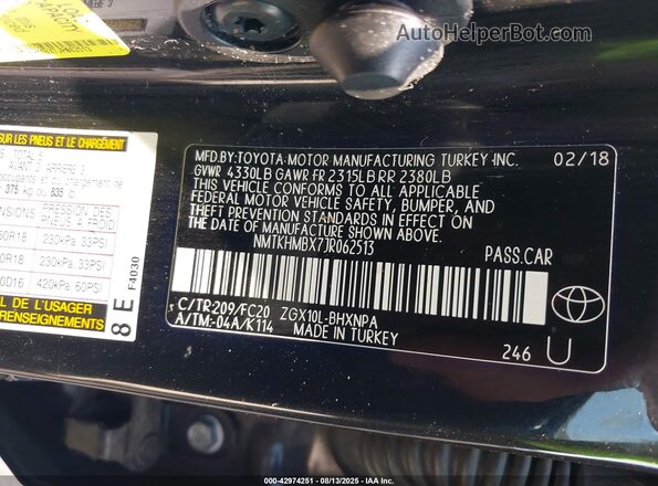 NMTKHMBX7JR062513 2018 TOYOTA LE Black 