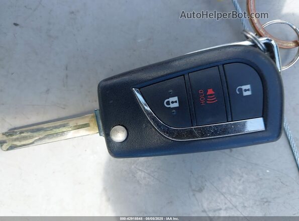 NMTKHMBX8JR005334 2018 TOYOTA LE White Widok deski rozdzielczej