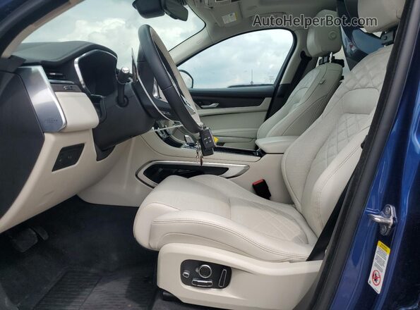 SADCJ2EX8PA715547 2023 JAGUAR F-PACE Синий Вид салона спереди