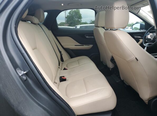 SADCJ2FX5JA262557 2018 JAGUAR F-PACE Зеленый 
