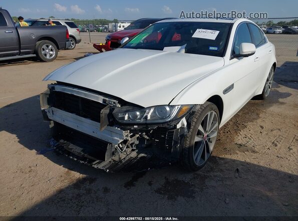 SAJAK4FX1JCP35453 2018 JAGUAR XF White 
