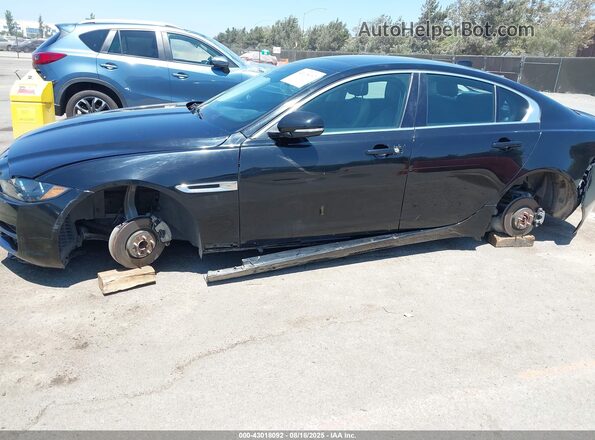 SAJAR4FX2KCP52856 2019 JAGUAR XF Black 