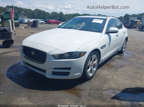 SAJAR4FX5JCP33281 2018 JAGUAR XF White 
