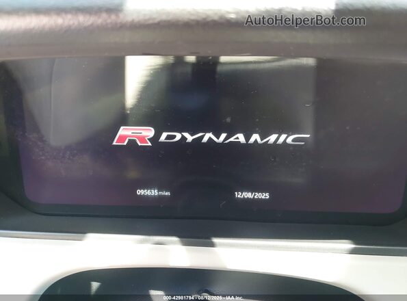 SALYL2EX2KA797868 2019 LAND ROVER RANGE ROVER VELAR Light Blue Вид задних сидений