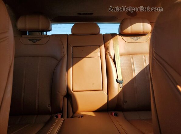 SJAAM2ZV3KC027618 2019 BENTLEY BENTAYGA Black უკანა სავარძლების ხედი