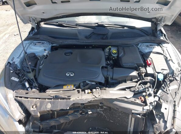 SJKCH5CP6JA045772 2018 INFINITI QX30 Gray 