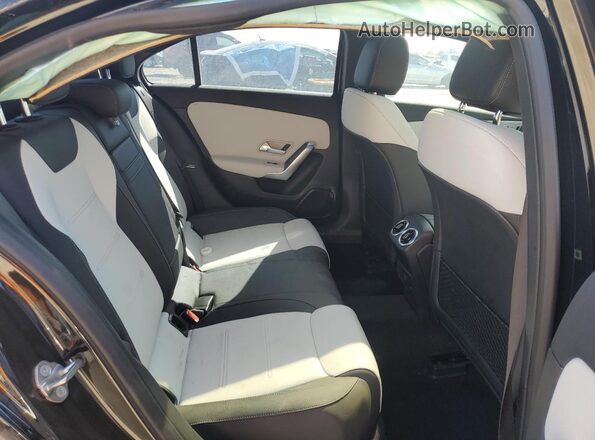W1K3G4EB5NJ331903 2022 MERCEDES-BENZ A Black Rear seats view