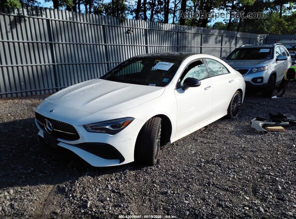 W1K5J4HB8RN452980 2024 MERCEDES-BENZ CLA-CLASS White Vista tres cuartos delantera izquierda