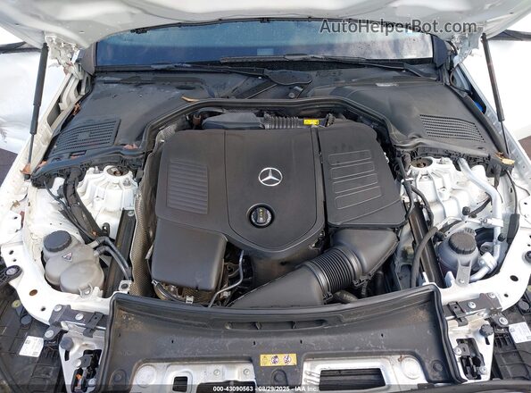 W1KAF4HB3NR061092 2022 MERCEDES-BENZ C Белый 
