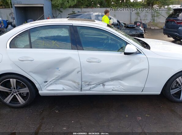 W1KAF4HB3NR061092 2022 MERCEDES-BENZ C Белый 