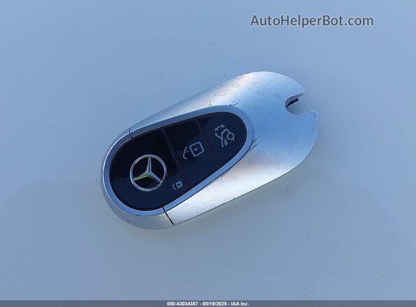 W1KCG2DB0NA014312 2022 MERCEDES-BENZ EQS 450+ Белый Вид панели приборов