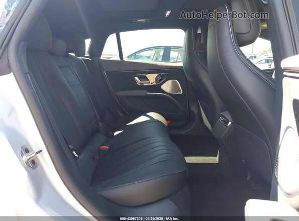 W1KCG2DB2NA005479 2022 MERCEDES-BENZ EQS 450+ Silver Widok naklejki z numerem VIN
