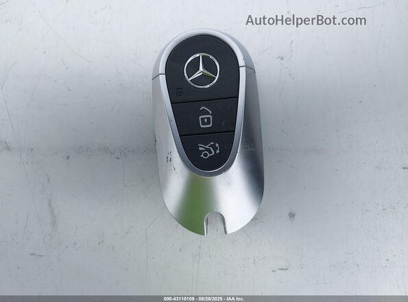 W1KEG2BB4RF057300 2024 MERCEDES-BENZ EQE 350+ White Dashboard view