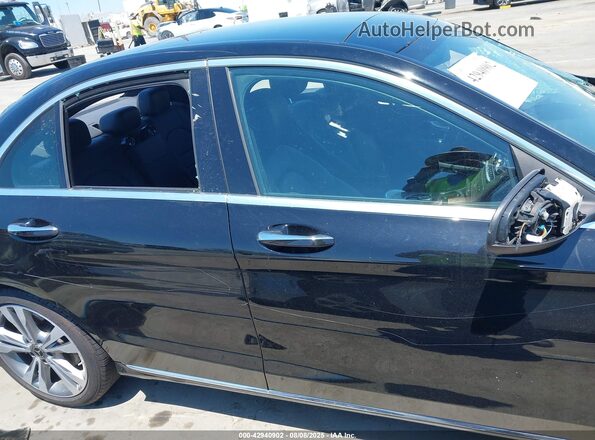 W1KWF8DB0LR589222 2020 MERCEDES-BENZ C-CLASS Black Вид задньої частини салону