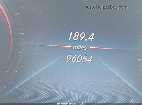 W1KWF8DB6MR632382 2021 MERCEDES-BENZ C White 360 interior view