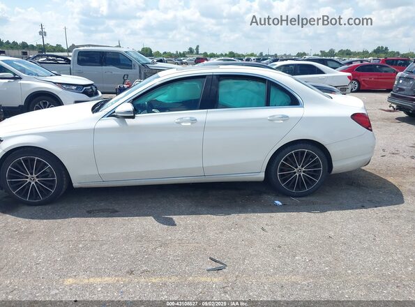 W1KWF8DB6MR632382 2021 MERCEDES-BENZ C White Rear interior view