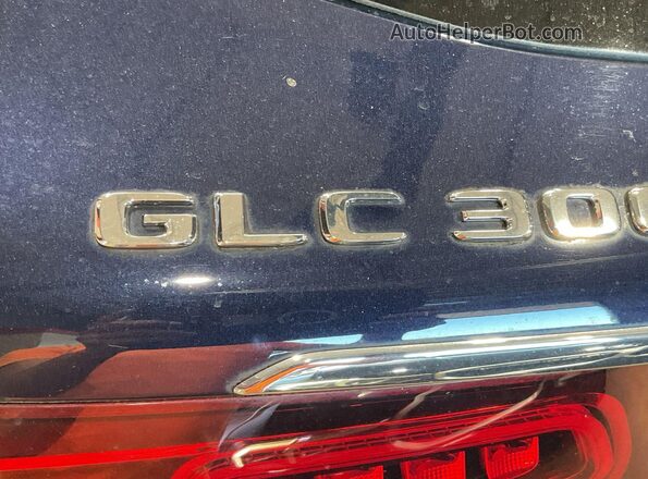 W1N0G8EB4MF949003 2021 MERCEDES-BENZ GLC-CLASS  Առջևի ձախ երեք քառորդ տեսարան