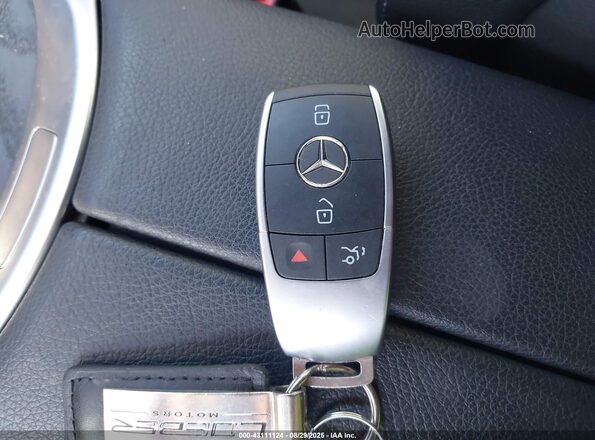W1N0G8EB4MV307399 2021 MERCEDES-BENZ GLC-CLASS Black წინა პანელის ხედი