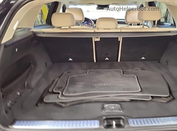 W1N0G8EB8LF853714 2020 MERCEDES-BENZ GLC 300 Black 