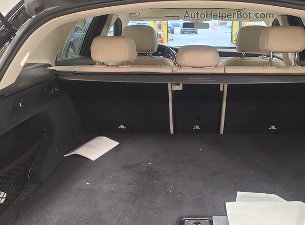 W1N0G8EB8LF853714 2020 MERCEDES-BENZ GLC 300 Black 