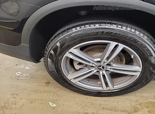 W1N0G8EB8LF853714 2020 MERCEDES-BENZ GLC 300 Black 