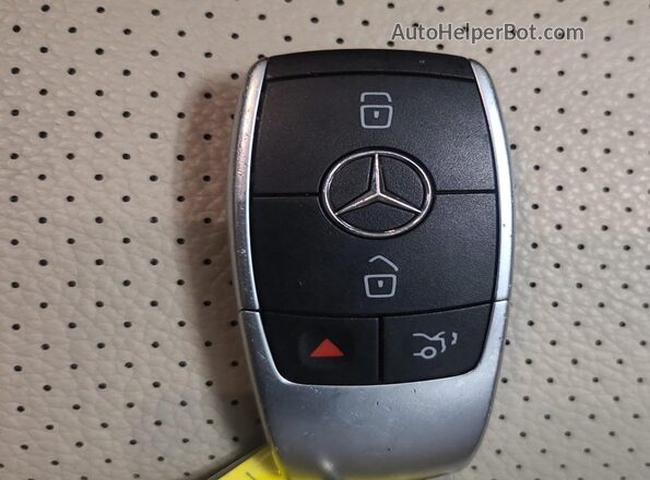 W1N0G8EB8LF853714 2020 MERCEDES-BENZ GLC 300 Black 
