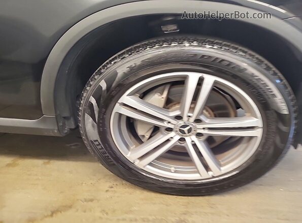 W1N0G8EB8LF853714 2020 MERCEDES-BENZ GLC 300 Black 