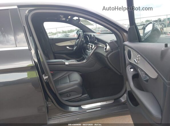 W1N0J8EB3PG158784 2023 MERCEDES-BENZ GLC 300 Black Vista interior delantera