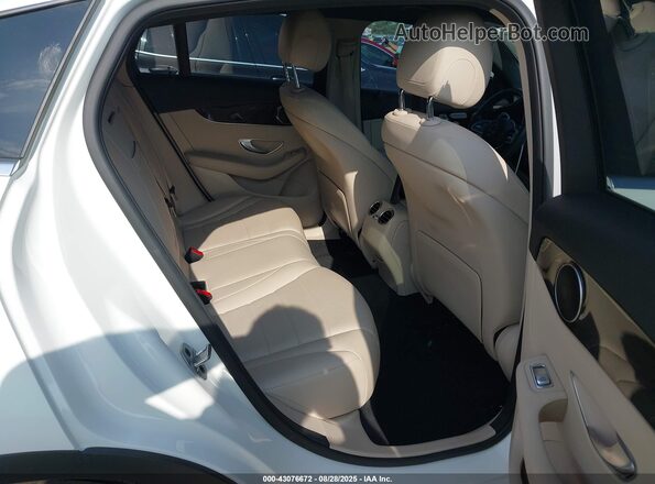 W1N0J8EB8NG018694 2022 MERCEDES-BENZ GLC 300 Белый Вид наклейки с VIN-кодом