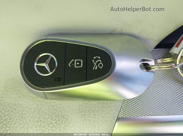 W1NKM4HB8SF365710 2025 MERCEDES-BENZ GLC 300 Silver წინა პანელის ხედი