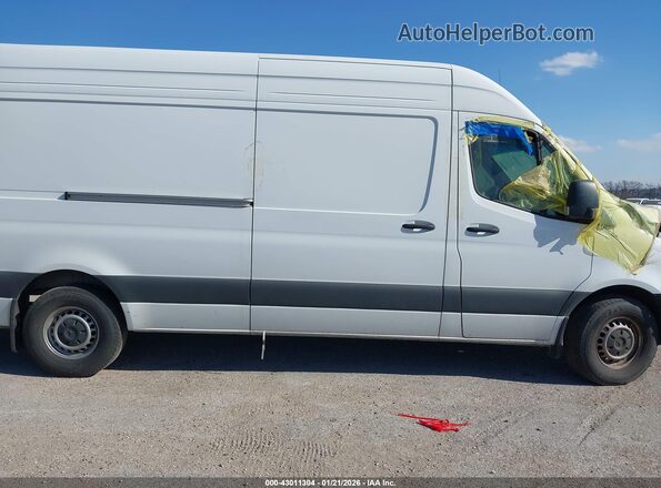 W1Y4KDHY0RT175675 2024 MERCEDES-BENZ SPRINTER White 